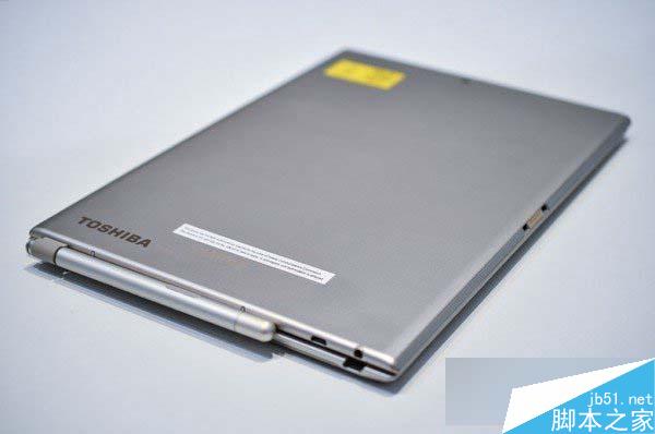 [图赏]东芝新款DynaPad：全球最轻最薄的12英寸平板