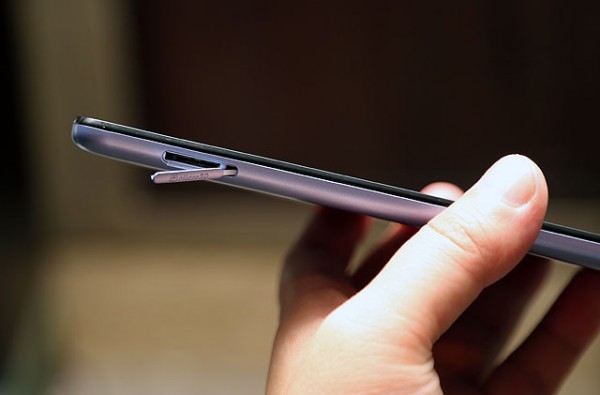Acer推出推出能打电话的平板 7英寸双卡Iconia Talk S