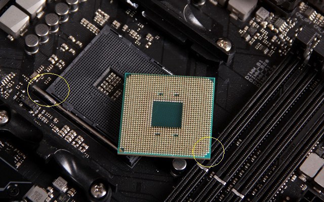 AMD二代锐龙R5 2600X装机教程 2018锐龙二代组装电脑教程详解