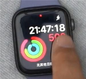 Apple Watch Series 5如何更换表盘风格？