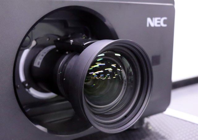 NEC双色激光工程投影机怎么样 NEC双色激光工程投影机评测