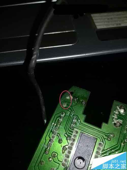 光电鼠标右键不灵该怎么拆解维修?