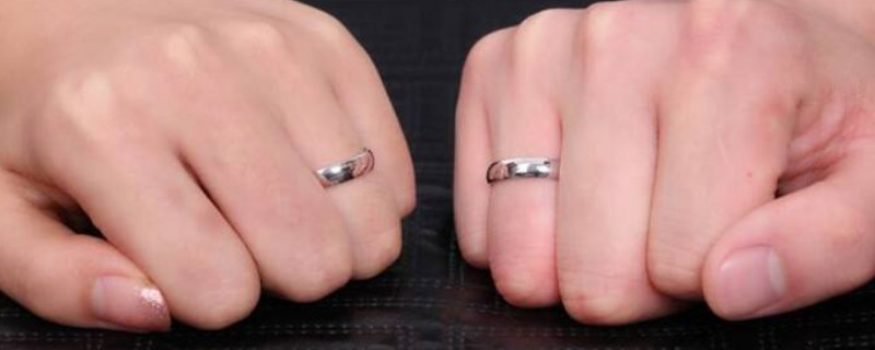 银戒指戴左手还是右手