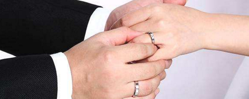 结婚戒指可以提前戴吗