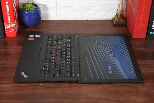 ThinkPad X280值得买吗？联想ThinkPad X280笔记本全面详细评测图解