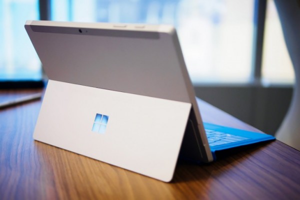 微软Surface 3 多少钱？微软发布499美元Surface 3