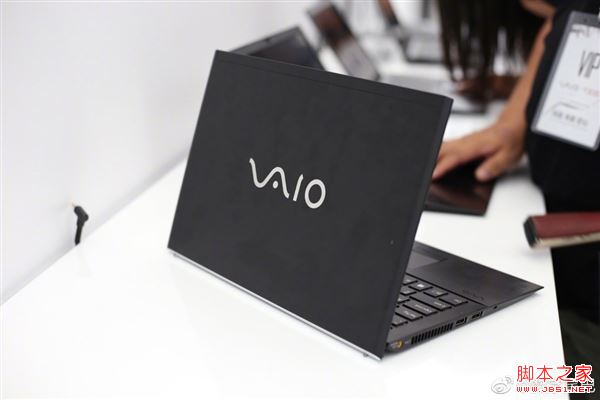 VAIO Z和VAIO S13哪个好？VAIO S13和VAIO Z笔记本电脑区别对比