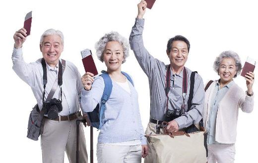 老年人选择去旅游 准备旅游需要注意的十个地方