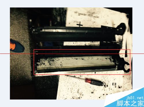 惠普HP 1022n 1022打印机怎么添加碳粉？
