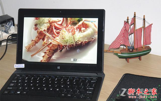 英特尔CoreM芯 品铂W8平板屏幕和播放体验 便携高性能