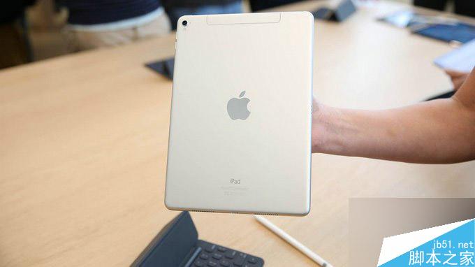 最新9.7英寸iPad Pro上手体验图赏:最适合我们习惯的大小