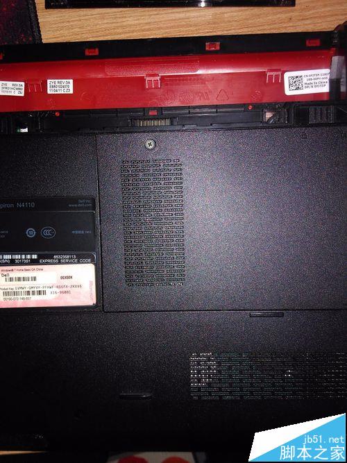 戴尔Dell N4110笔记本怎么拆机清灰?