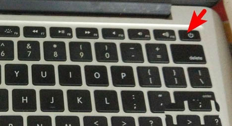 macbook笔记本开机显示禁止标志该怎么解决?