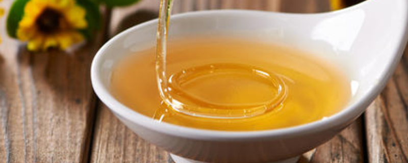 蜂蜜可以和茶叶一起泡水喝吗