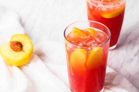 桃子可以榨汁喝吗