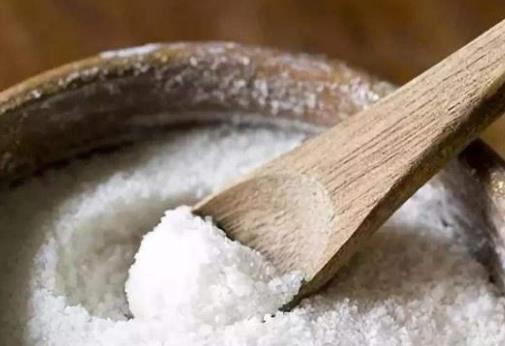 食盐除了调味还有什么妙用 食盐在生活中的妙用帮你解决烦恼