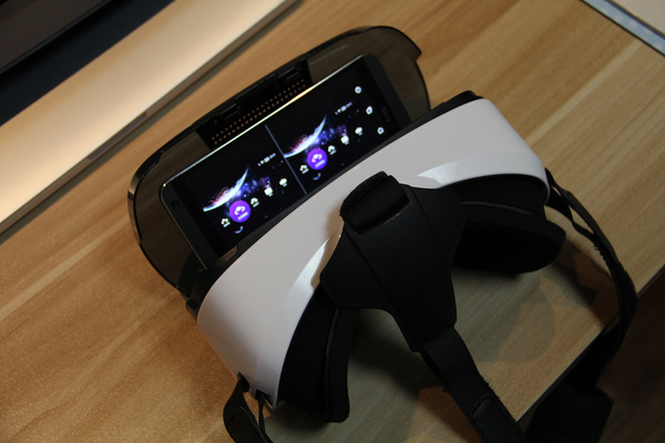 暴风VR硬件-魔镜3评测：享受沉浸式体验