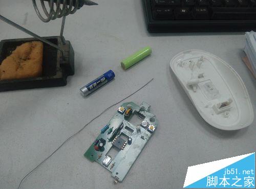 赛科德无线充电鼠标失灵该怎么拆解维修?