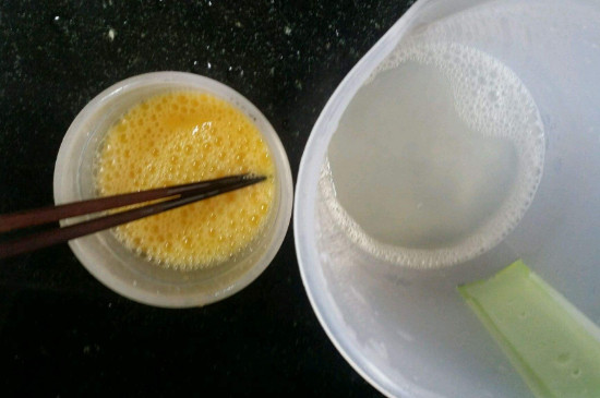 怎么用筷子打发蛋白