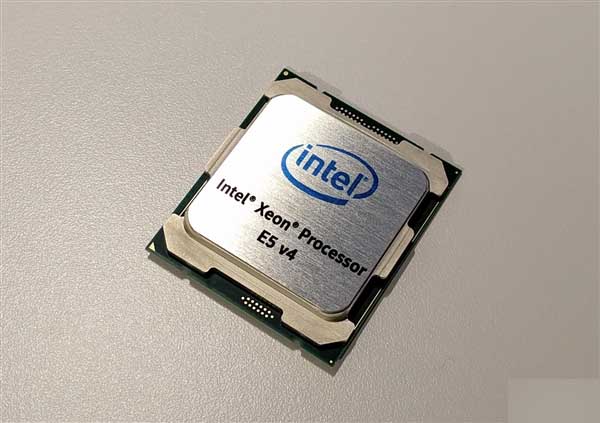32核AMD Zen处理器被曝完成调校:规格豪华对标Intel双路Xeon