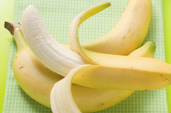 芒果可以和香蕉一起吃吗