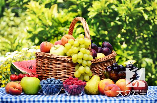 睡前吃哪三种水果可以减肥呢