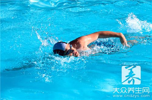 游泳的热身运动怎么做