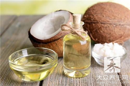 椰子油祛痘吗，椰子油作用