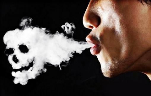 嘴里有怪味暗示肺癌找上你 教你从口臭气味辨别疾病