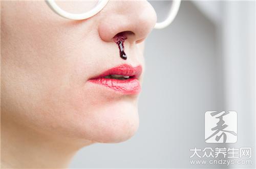 流鼻血可能是1癌早期症状