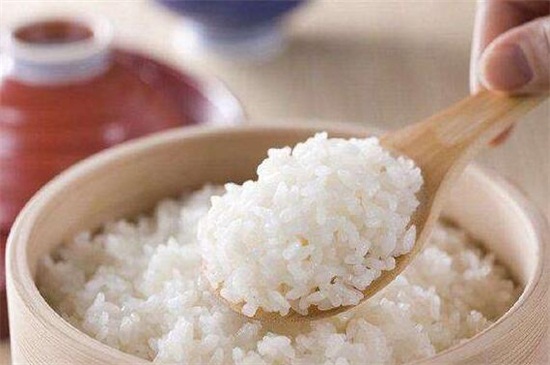 蒸米饭可以放黑米吗