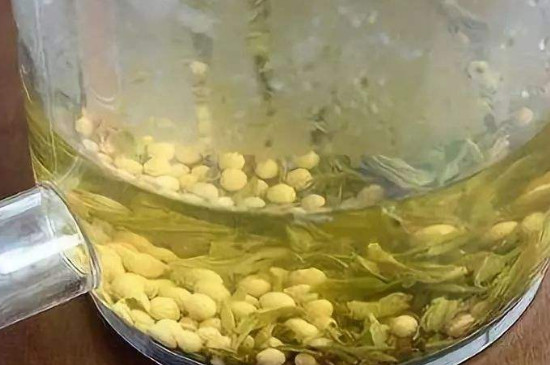 绿豆和金银花煮水有什么功效